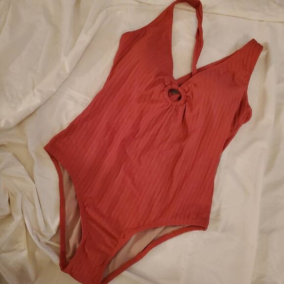 NWOT Kona Sol Plunge Tie-Back Ribbed Onepiece. Size Large - Picture 2 of 8